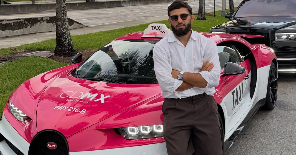 Arman Tsarukyan, el multimillonario peleador del UFC que utiliza un 'taxi' de la CDMX como automóvil